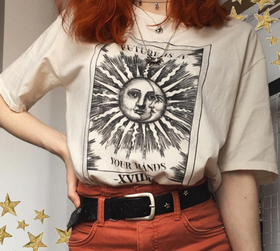 Le Soleil Tarot Card Graphic T-Shirt