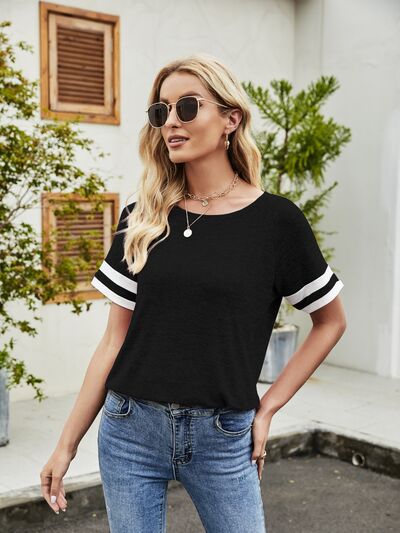 Heathered Round Neck Short Sleeve T-Shirt