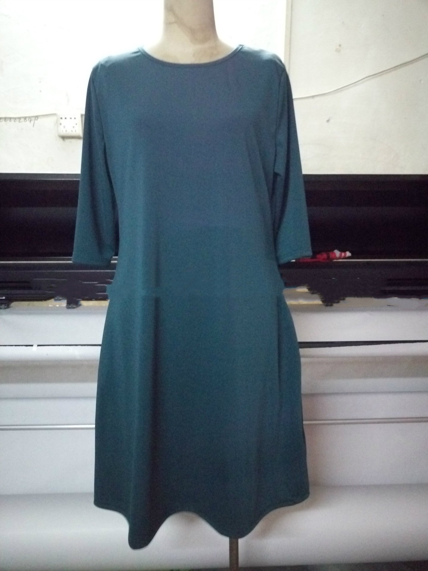 Longsleeve Midi Dress with Pockets